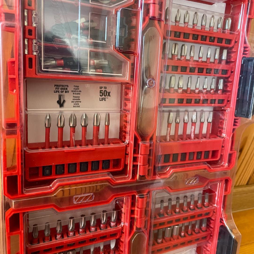 ミルウォーキー インパクトドライバー用 ドリルビットセット 120ピース Milwaukee Imapct Driver Bit Set  48-32-4498 工具 大工 柴工具一覧