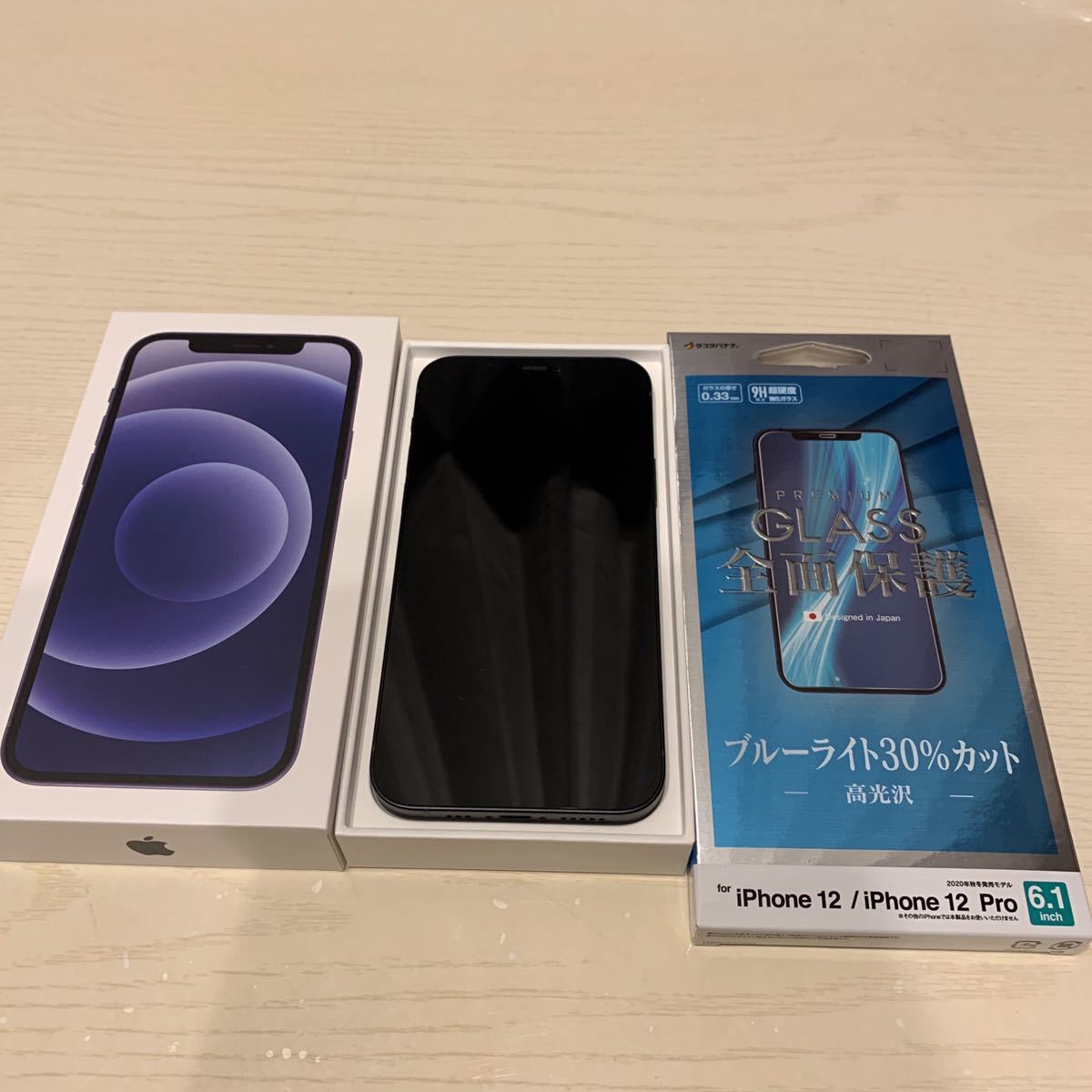 iPhone12 高性能ガラス付64GB