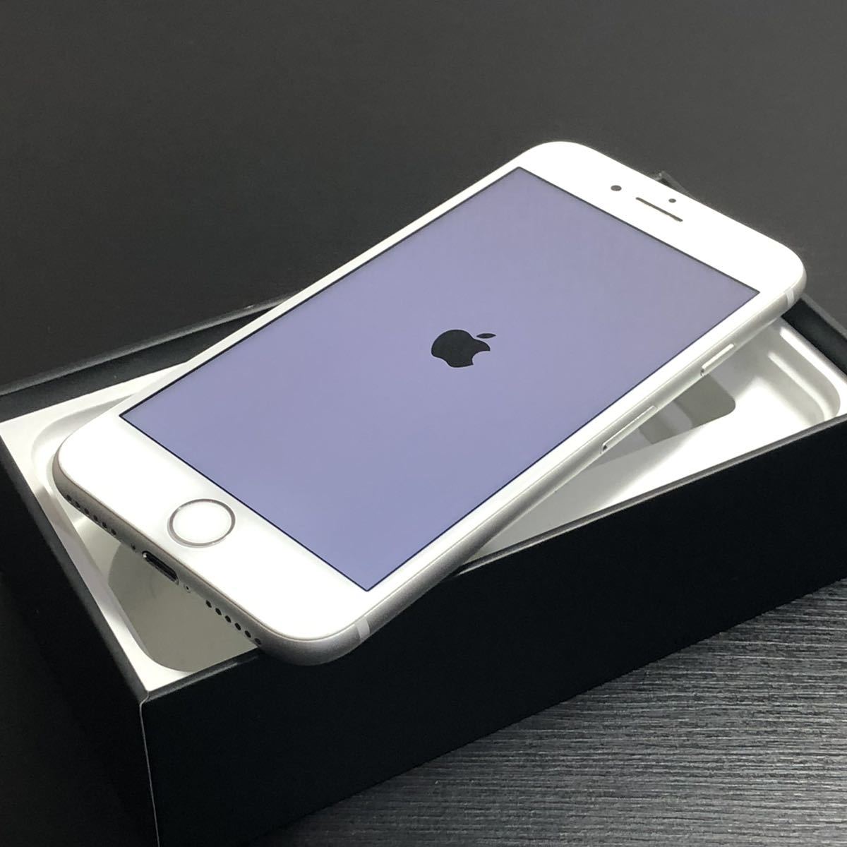 超 Apple iPhone 8 64gb｜バッテリー容量92%｜KDDI AU｜シルバー 