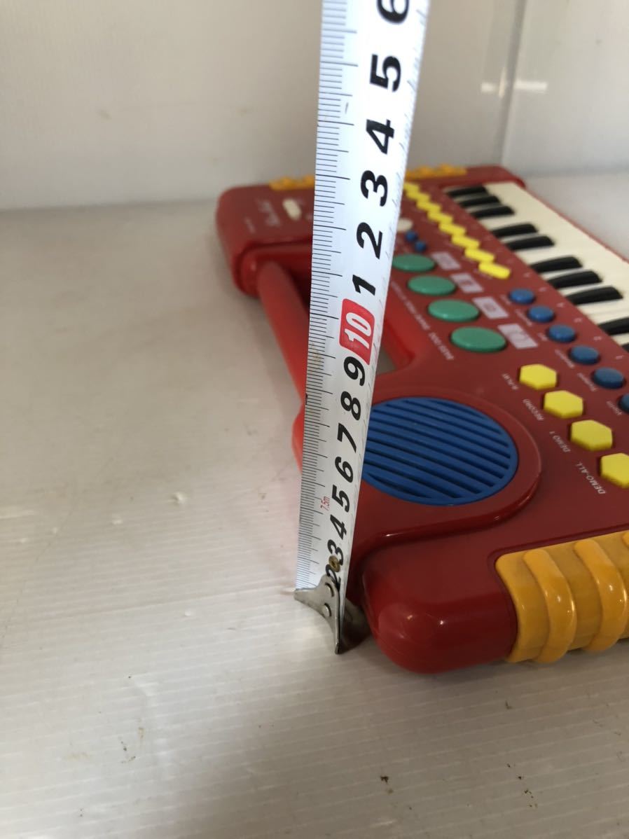  toy toy piano musical instruments 