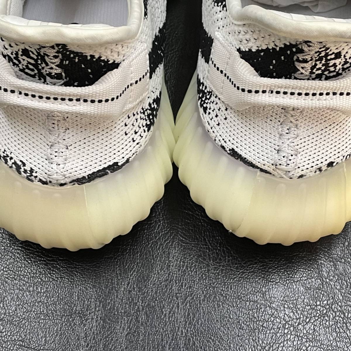 adidas Yeezy Boost 350 V2 Zebra CP9654 アディダス イージー ブースト ゼブラ Nike ナイキ ジョーダン jordan スニーカー エアマックス_画像7