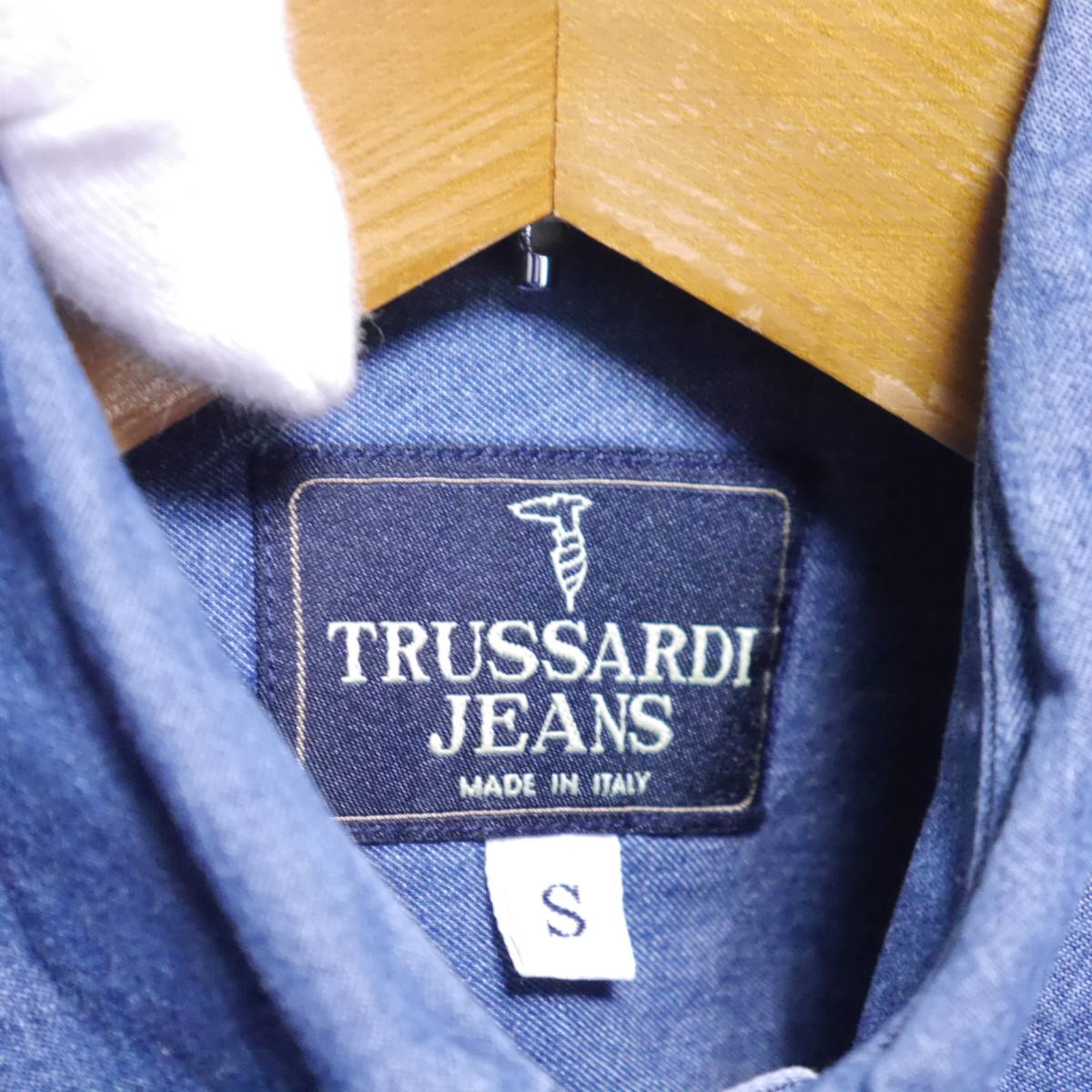 F17 □ Trussardi Jeans □ トラサルディジーンズ　長袖シャツ　青　中古　サイズＳ_画像7