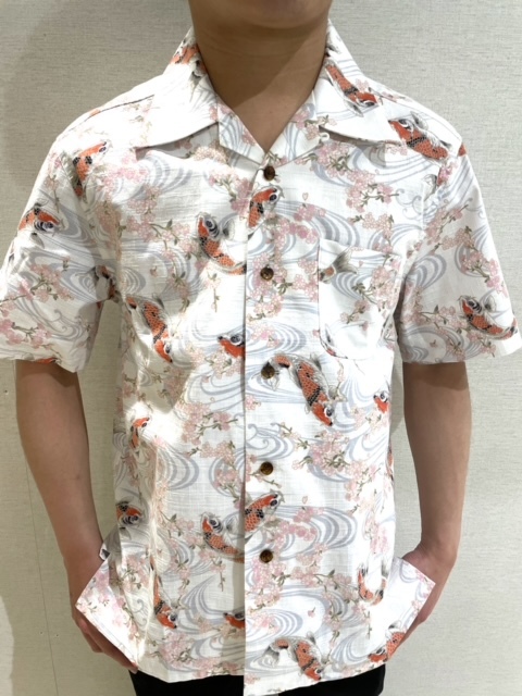 ラス1　SALE　衣櫻　ころもざくら　流水　飛鯉　国産　アロハシャツ　白　L　衣桜　大人のシャツ