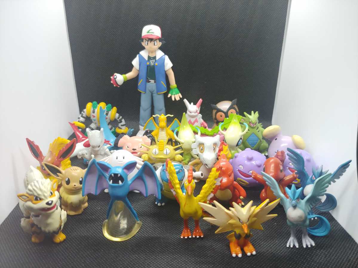 ズバット サトシ 廃盤 ファイヤー サンダー フリーザー ポケモン モンコレ モンスターコレクション Tomy 立体 図鑑 フィギュア 人形 初期 Motionpictureentertainment De