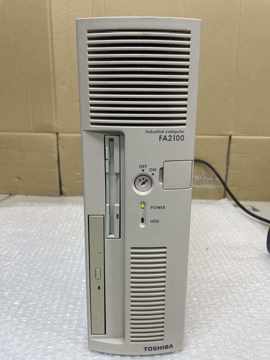 東芝 TOSHIBA FA2100 Industrial Computer UF2A11 通電のみ、その他未確認ジャンク品_画像1