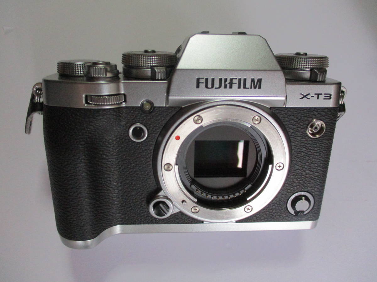 1点物になります。 ショット数3970!FUJIFILM X-T3 ボディ ブラック
