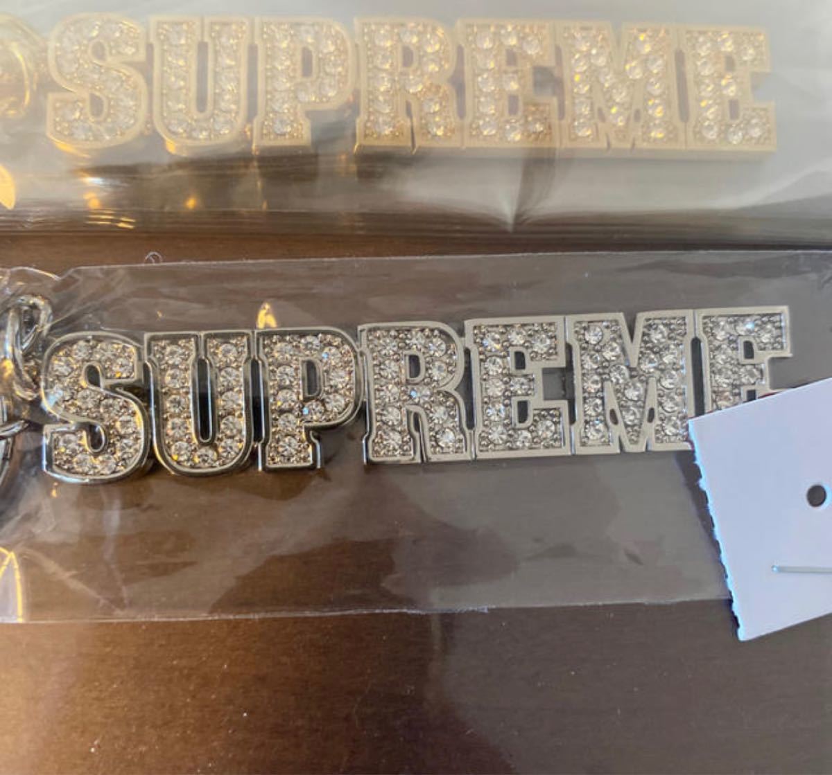 supreme キーホルダー　キーチェーン　金　銀