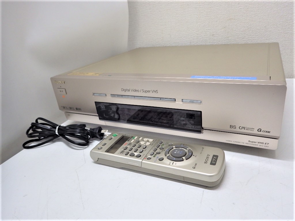 【送料無料】◯SONY ソニー VIDEO CASSETTE RECORDER ビデオカセットレコーダー WV-DR7 DV＆S-VHS ダブルビデオデッキ 2001年 ジャンク_画像1