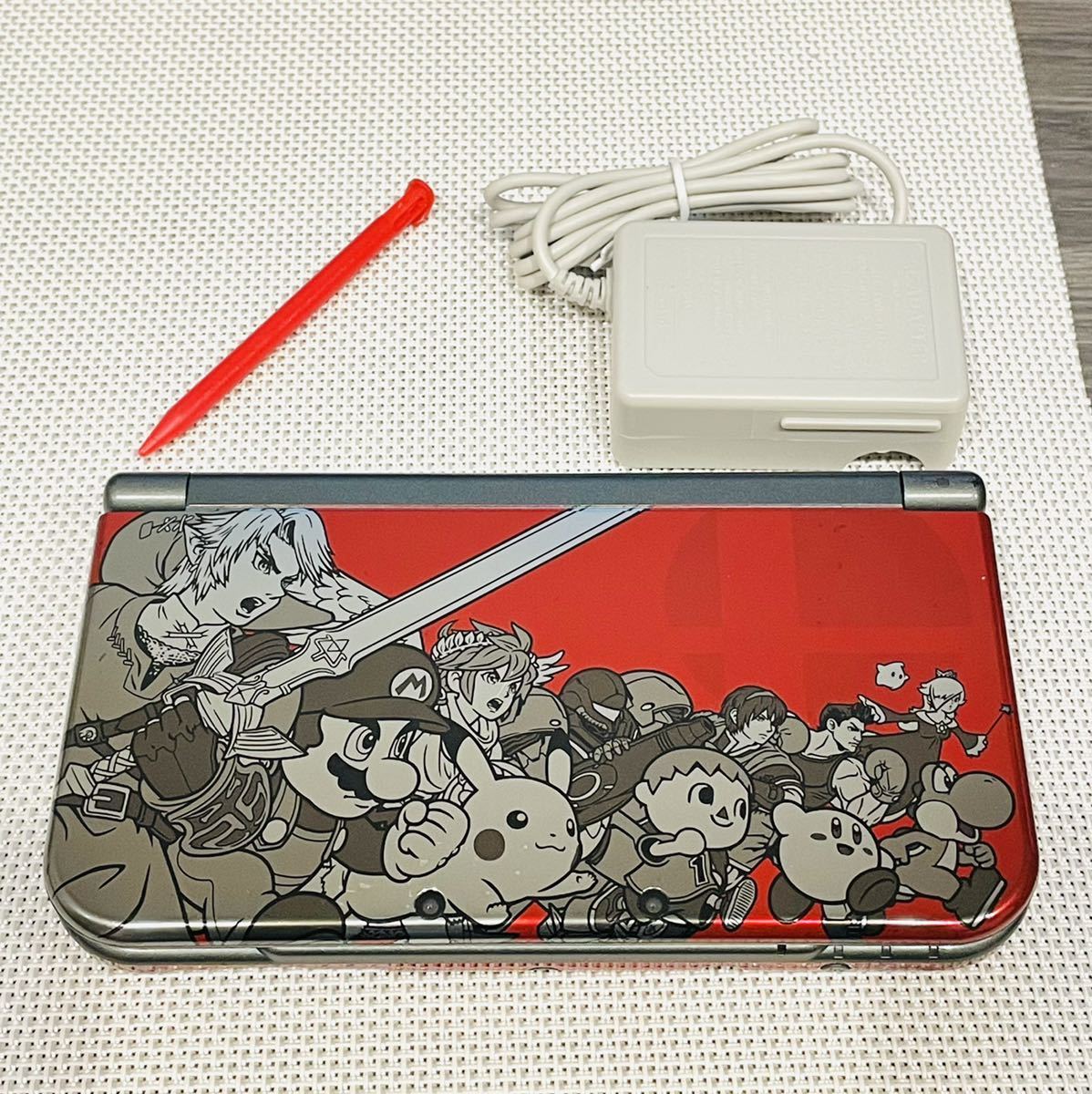 Newニンテンドー3DS LL 大乱闘スマッシュブラザーズ エディション 本体