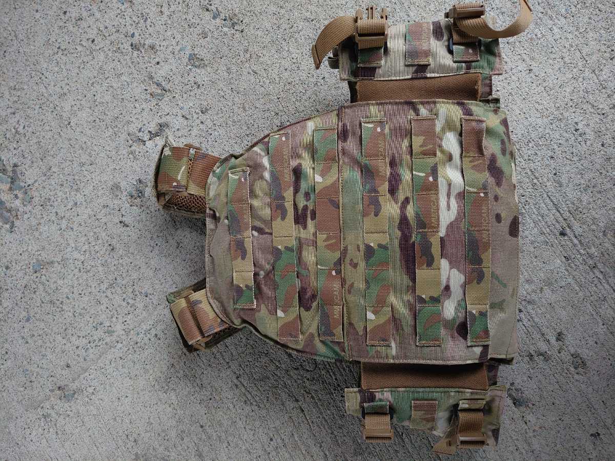 MAYFLOWER プレートキャリア ASSAULT PLATE CARRIER APC [ マルチカム