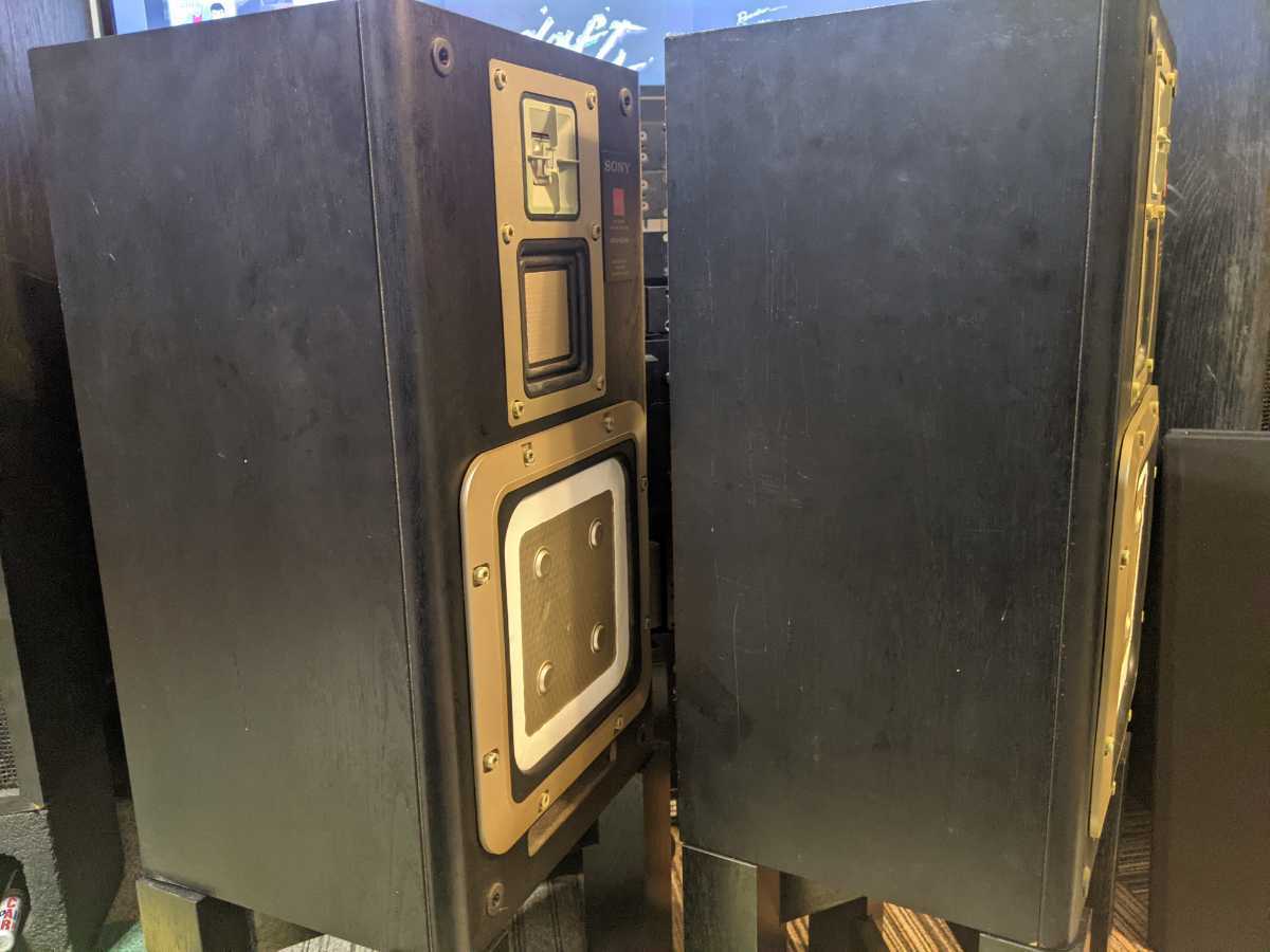 セーム革エッジ張り替え済み SONY APM-910AV スピーカー ソニー セーム革エッジ張り替え済み SONY APM-910AV スピーカー ソニー