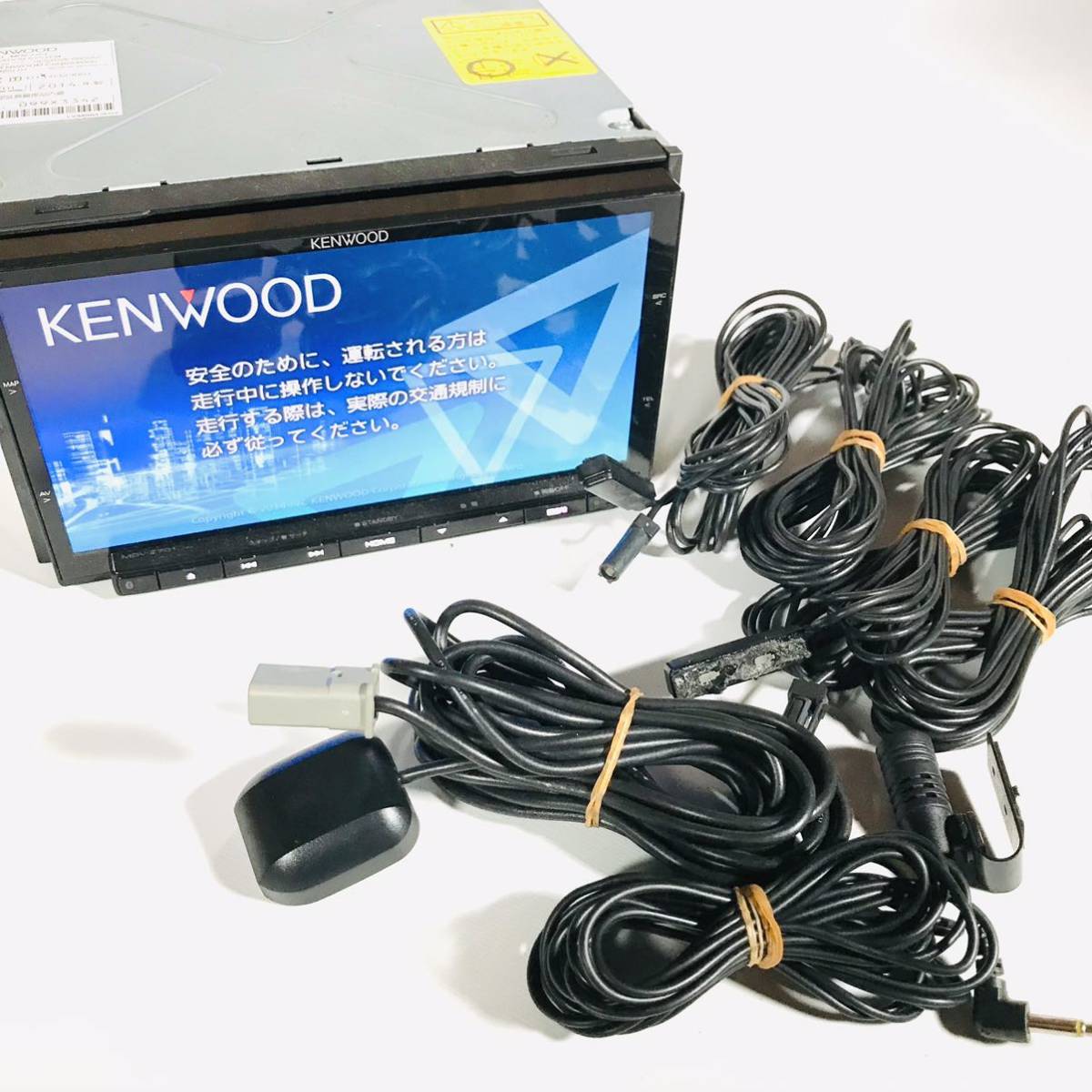 KENWOOD ケンウッド 彩速ナビ MDV-Z701 メモリーナビ カーナビ 地図
