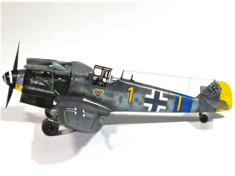 2色迷彩塗装済 完成品 タミヤ1/48 メッサーシュミット Bf109G-6 全面