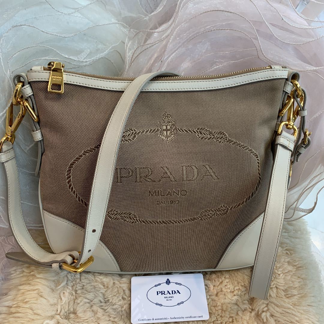 ☆超美品☆PRADA プラダ ロゴ ジャガード ショルダーバッグ