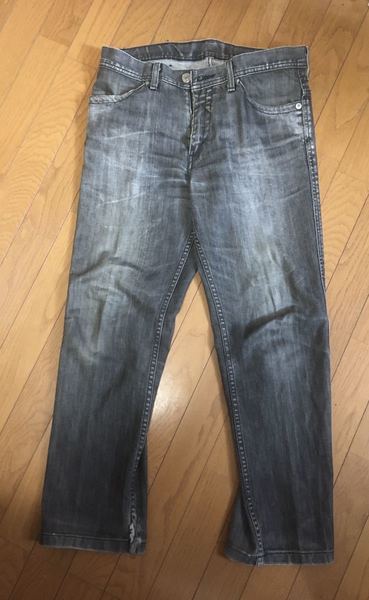 【擦れ有り】Levi's リーバイス　日本製　黒　33インチデニムパンツ _画像1