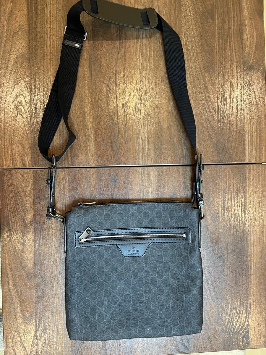 GUCCI グッチ　322279 GGスプリーム メッセンジャーバッグ