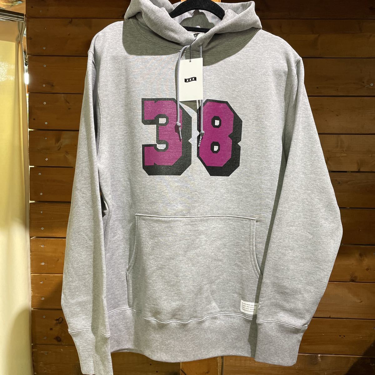 B617【人気Lサイズ】ブラックアイパッチ 刺繍ロゴ スウェット B617【人気Lサイズ】ブラックアイパッチ 刺繍ロゴ スウェット