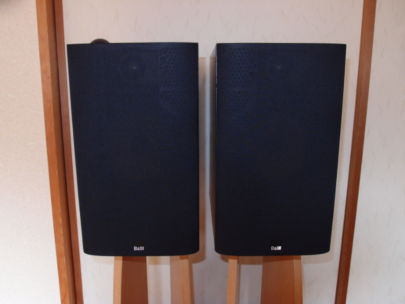 Bowers&Wilkins B&W 685 ブックシェルフ スピーカー ペア Bowers&Wilkins B&W 685 ブックシェルフ スピーカー ペア