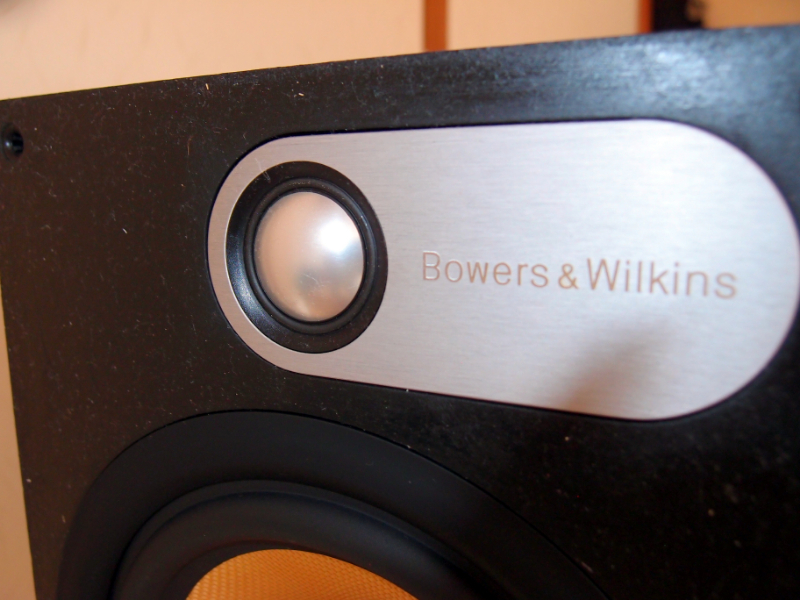 Bowers&Wilkins B&W 685 ブックシェルフ スピーカー ペア Bowers&Wilkins B&W 685 ブックシェルフ スピーカー ペア