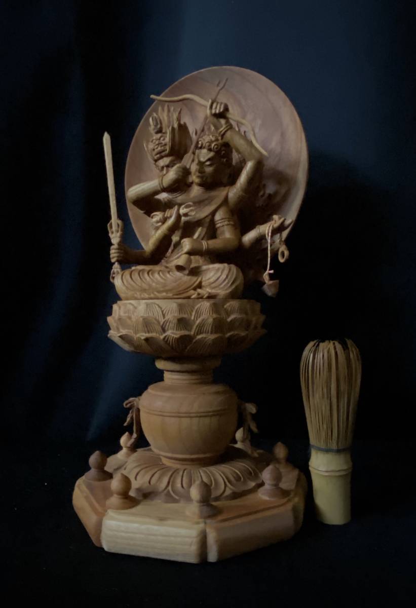 新作 井波彫刻 極上彫 総ケヤキ材 仏教工芸品 木彫仏像 仏師手仕上げ品 新作 井波彫刻 極上彫 総ケヤキ材 仏教工芸品 木彫仏像 仏師手仕上げ品