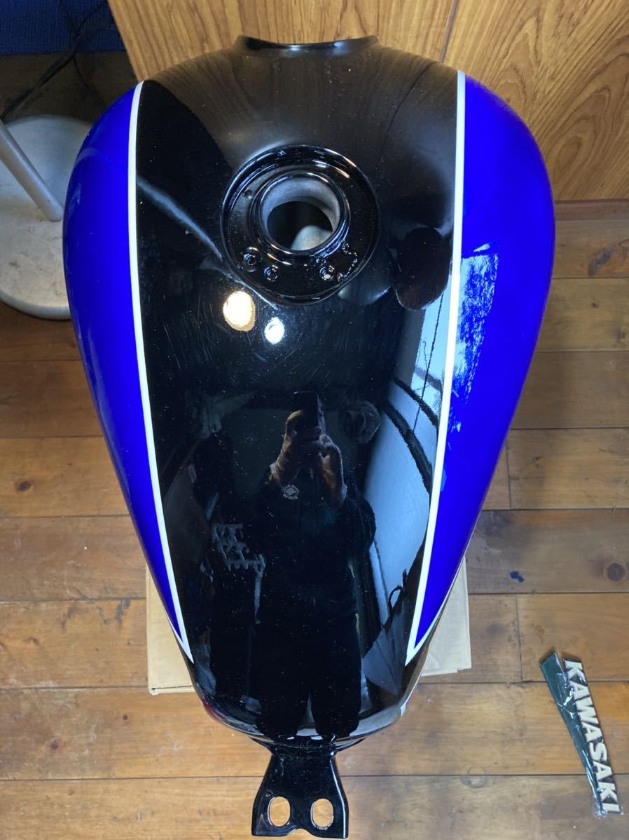 KAWASAKI W650 純正タンク W3仕様にペイント済 検)W400 W800 KAWASAKI W650 純正タンク W3仕様にペイント済 検)W400 W800