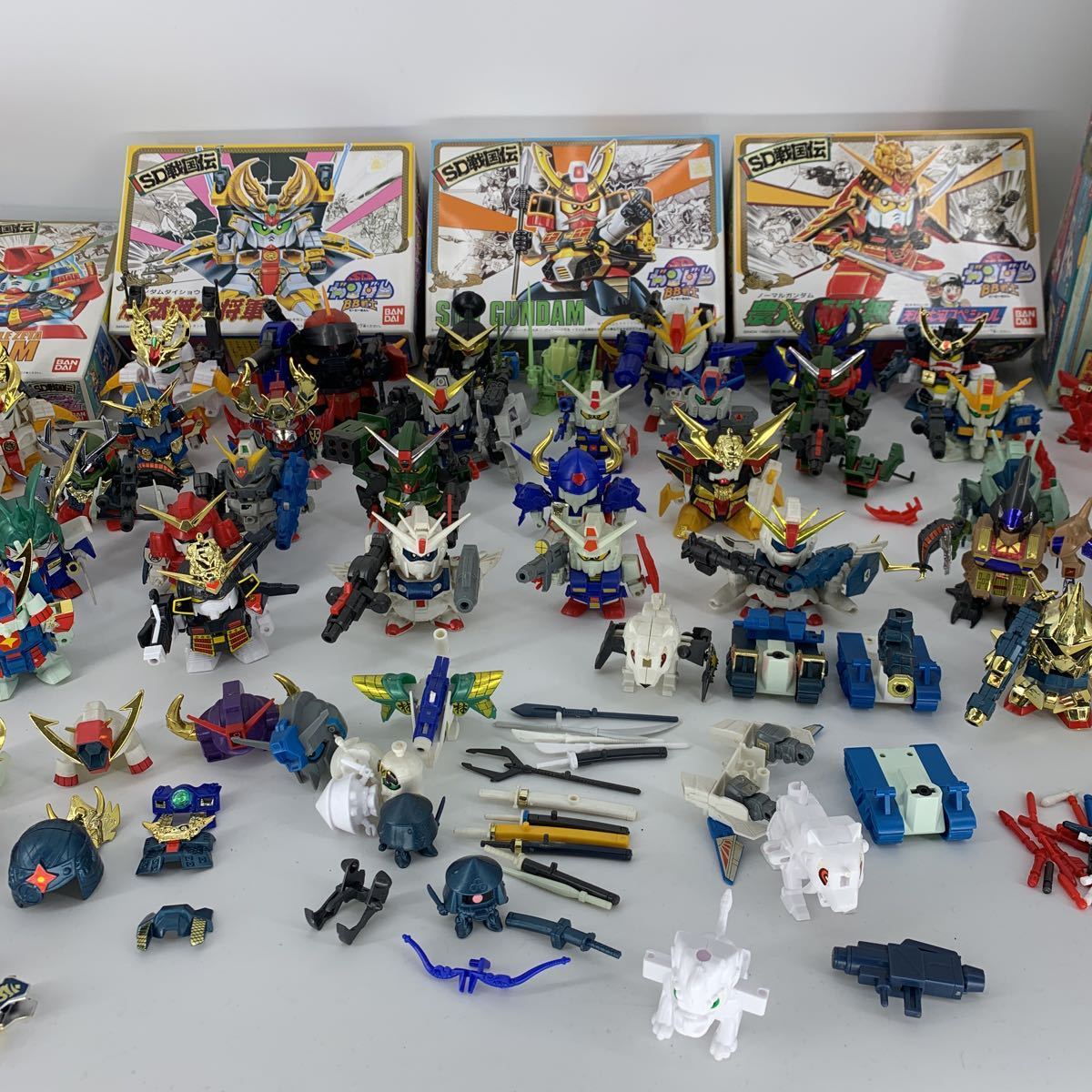 SD ガンダム BB戦士 頑駄無大将軍 完成品 バンダイ 組み立て ガンプラ