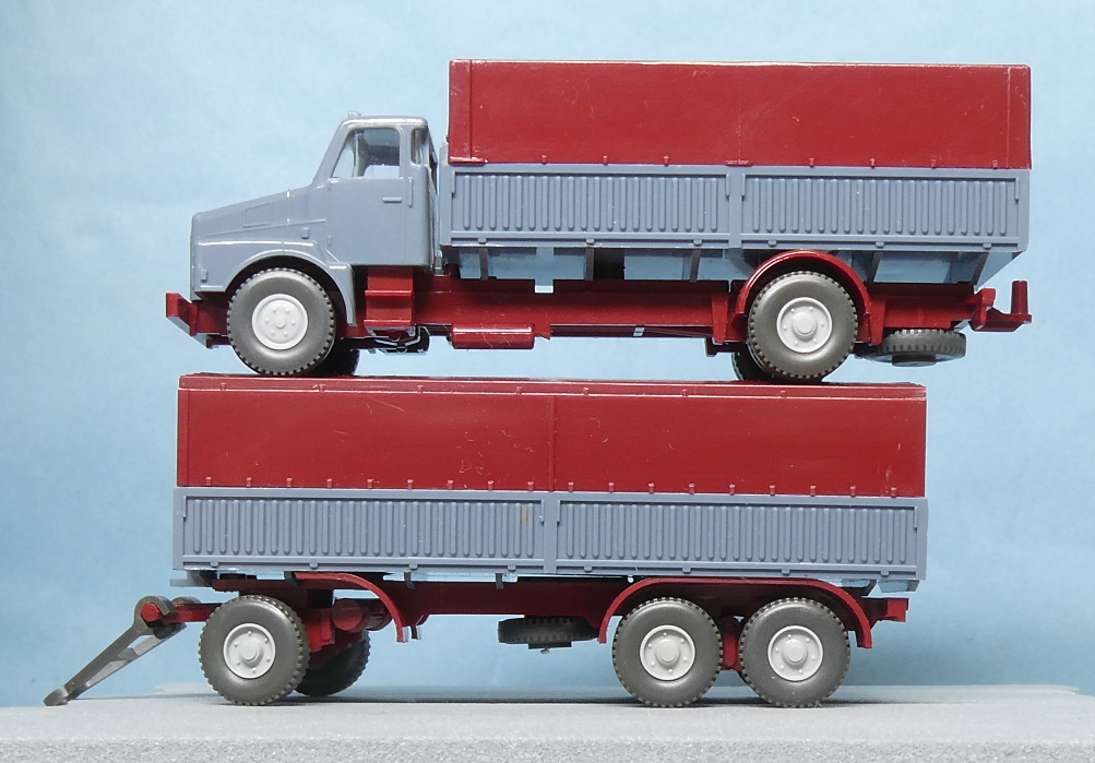  rare takkyubin (home delivery service) compact shipping Wiking 462 Volvo F10 truck + trailer used * present condition 