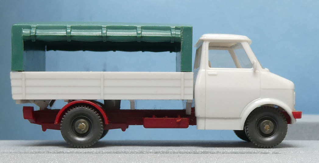  rare Yamato takkyubin (home delivery service) limitation Wiking 352 Bedford Blitz small size truck used * present condition *1.