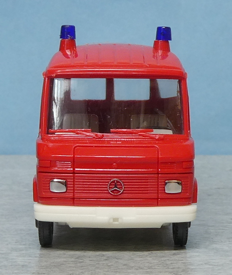 宅急便コンパクト発送 1/87 Herpa 4086 MB 508D 油火災対策消防車 中古・現状・1輌_画像2