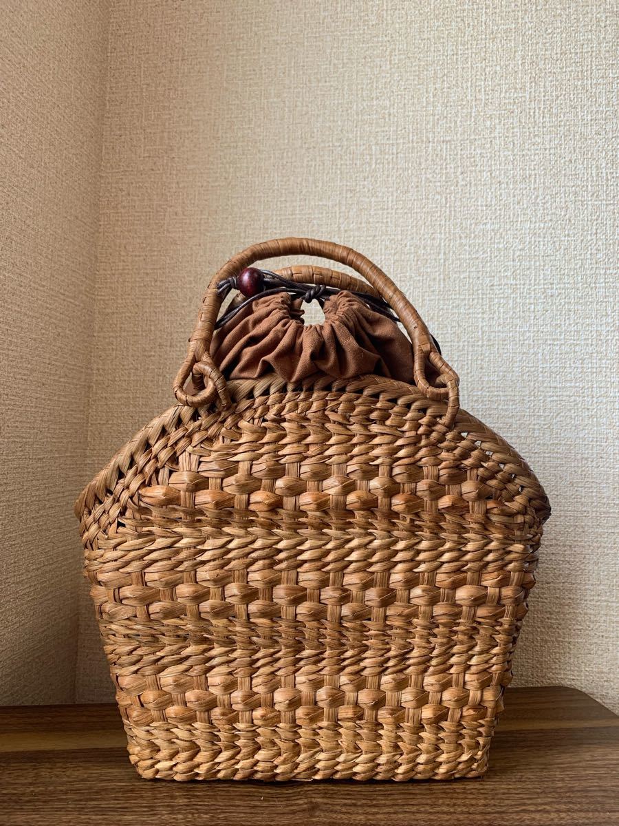 送料無料/プレゼント付♪ 桜皮と山葡萄 手作り 籠バッグ 内布付き