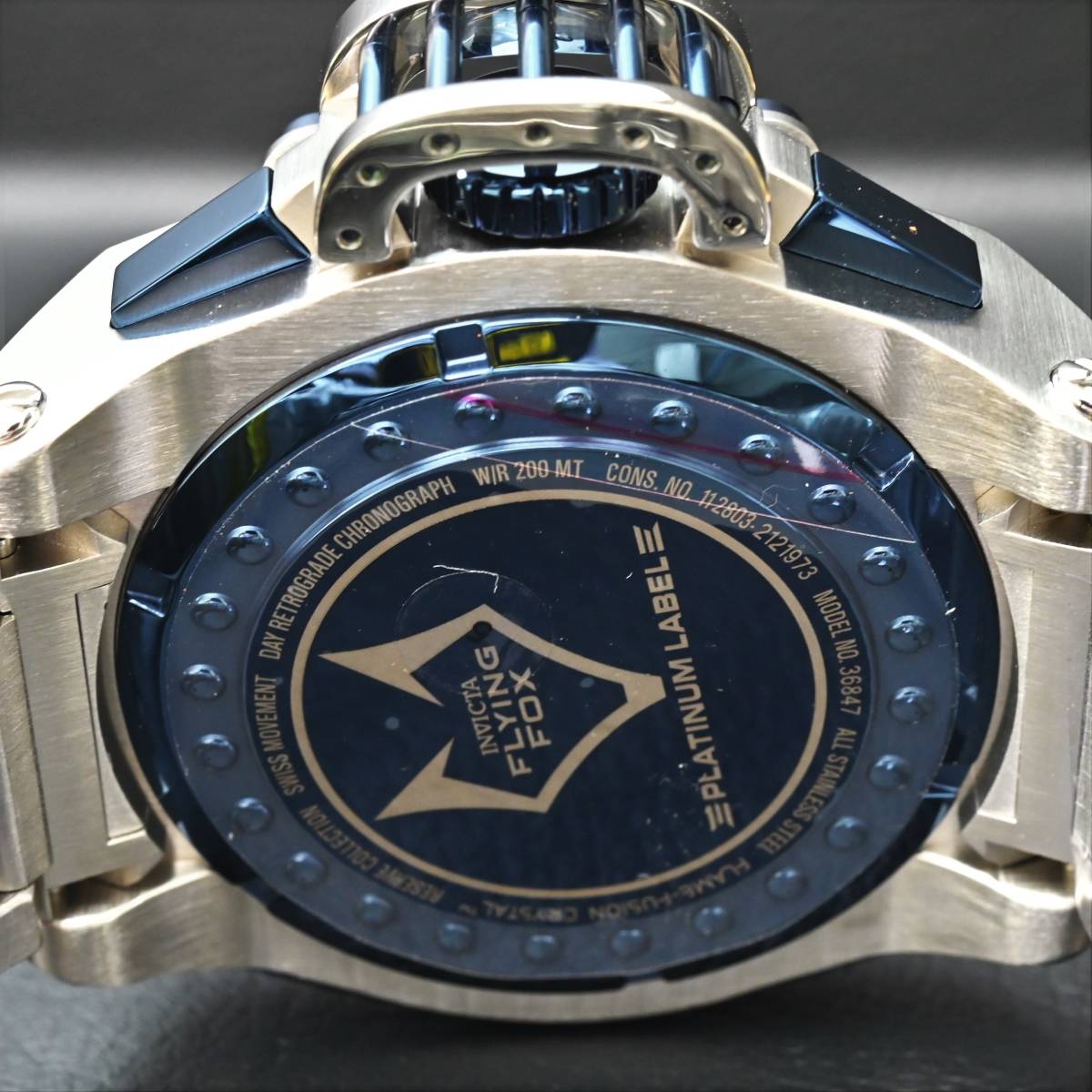 INVICTA インビクタ『Reserve Flying Fox 36847』☆電池式☆200m防水