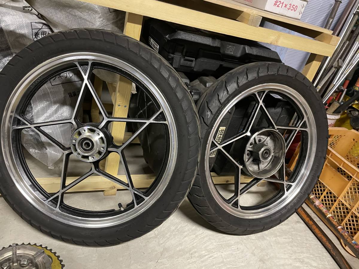 Yahoo!オークション - GS400 星キャスト ホイール タイヤ組込み Yahoo!オークション - GS400 星キャスト ホイール タイヤ組込み