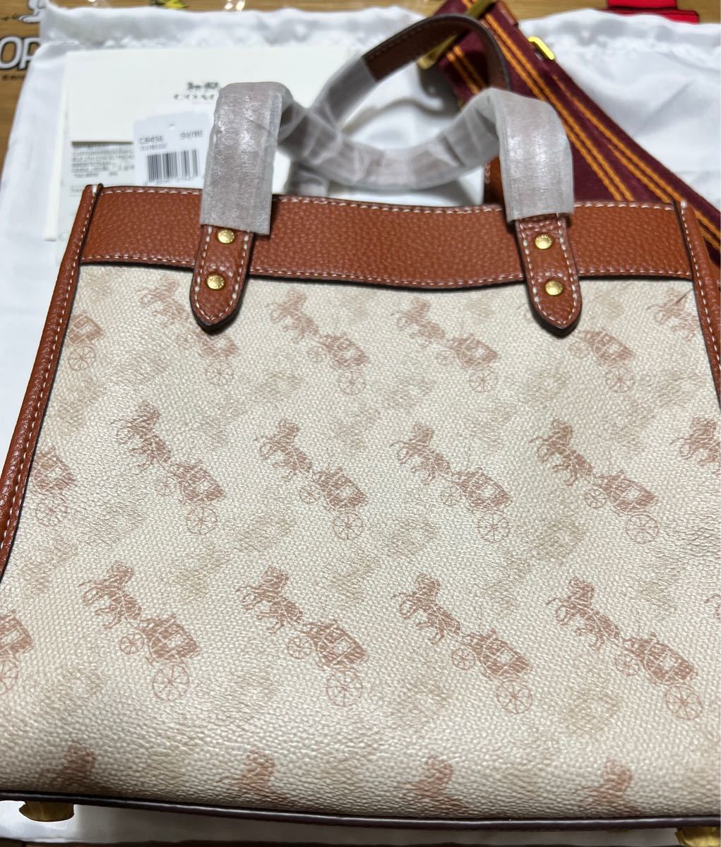 COACH コーチ 馬車柄 ベージュ ミニ ショルダーバッグ COACH コーチ 馬車柄 ベージュ ミニ ショルダーバッグ