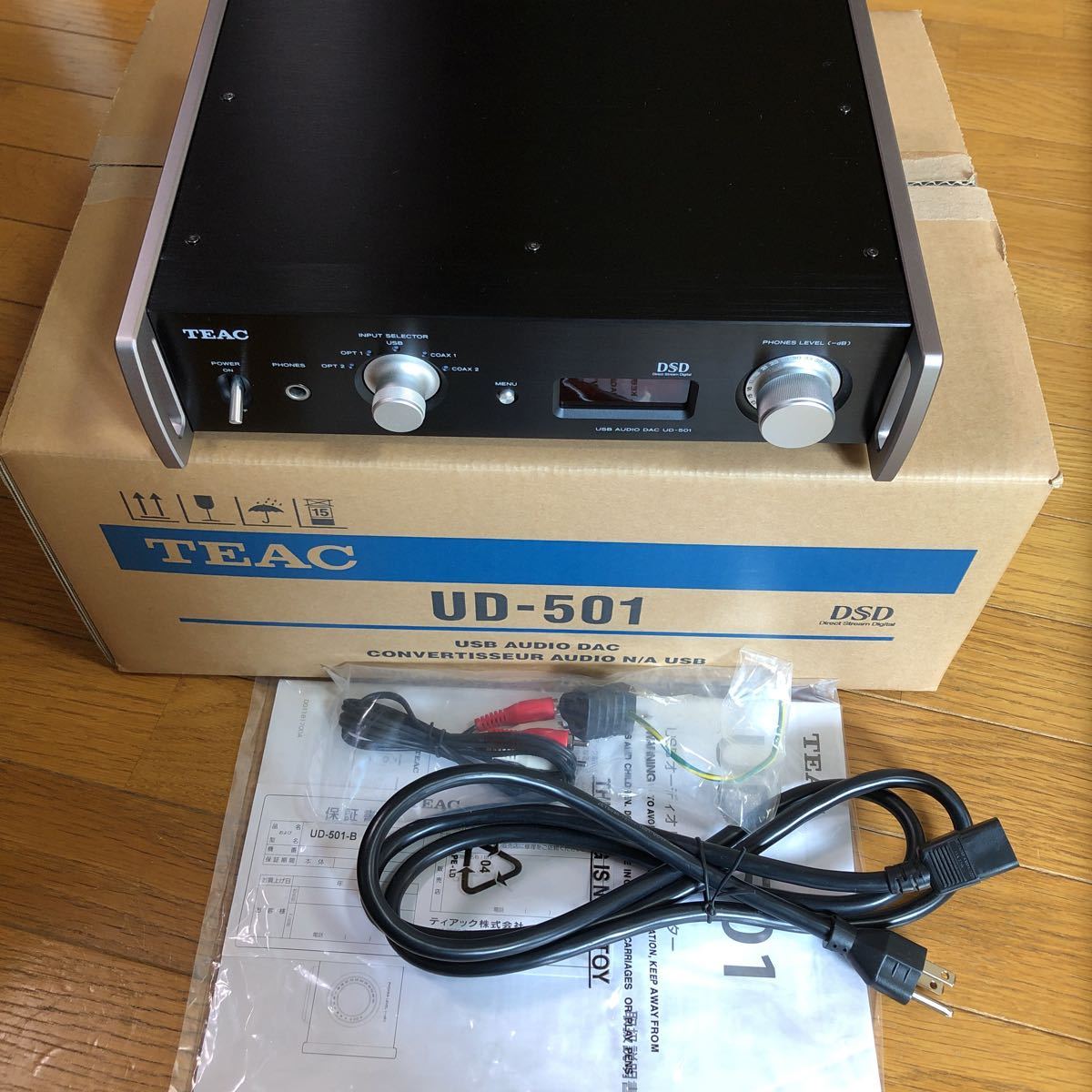美品 TEAC UD-501 BLACK D/Aコンバーター 付属品完備 ティアック USB