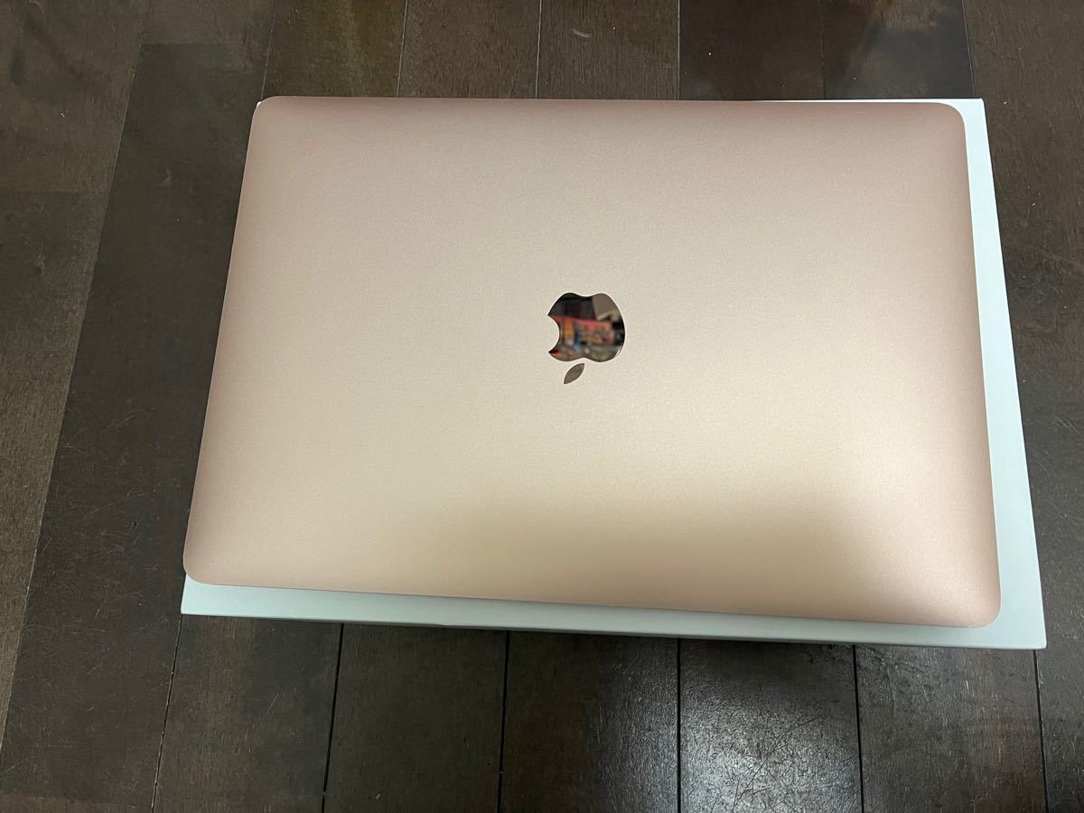 MacBook Air ゴールド ［MREE2J/A］ 2018モデル