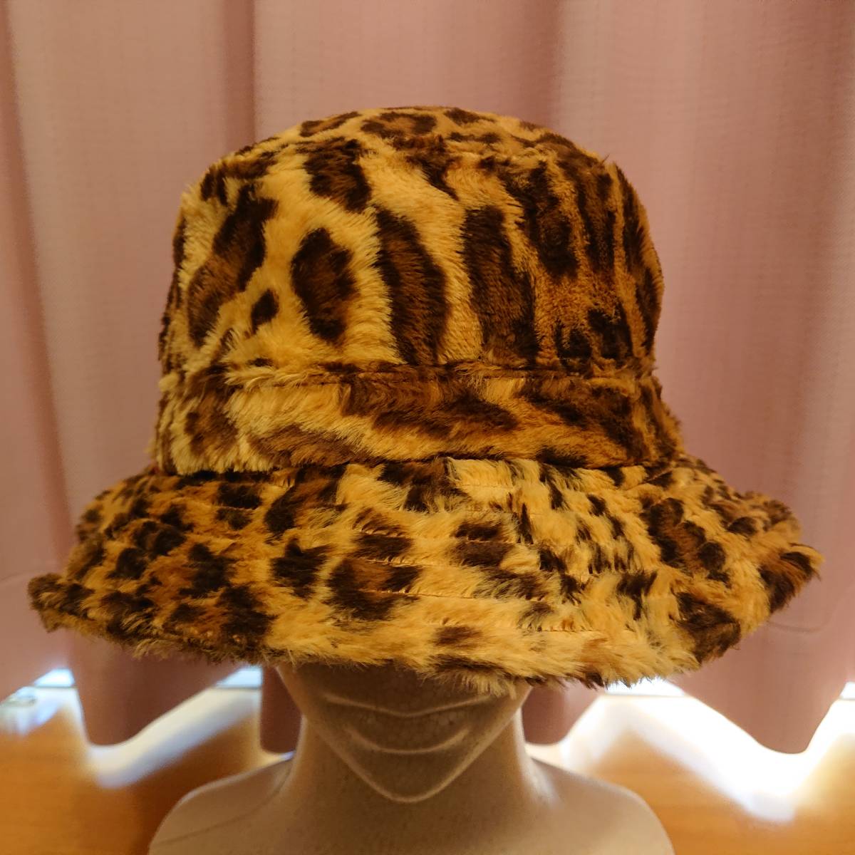 ブラウン系2021人気のsupreme Leopard Fur Crusher HAT レオパード ...