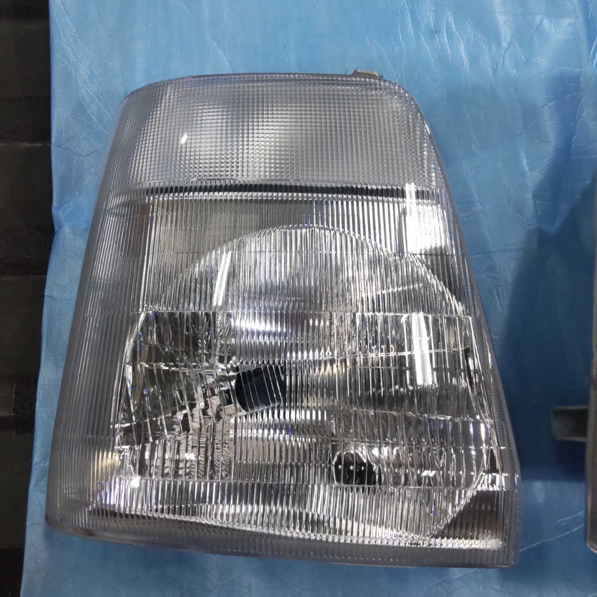 SUZUKI スズキ DA63T キャリィ キャリイ 左右セット 社外 ヘッドライト