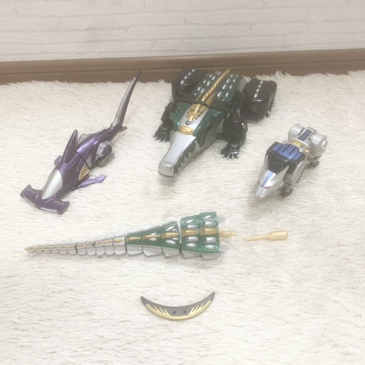 1円スタート】BANDAI 百獣戦隊ガオレンジャー DX超合金 百獣合体 1円スタート】BANDAI 百獣戦隊ガオレンジャー DX超合金 百獣合体