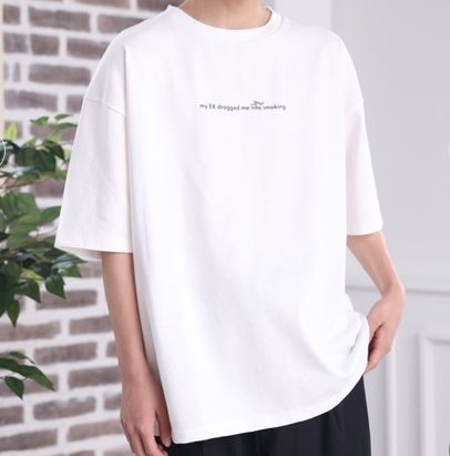 ヤフオク 新品 Ace Shop エモタバコガールプリントtシャツ