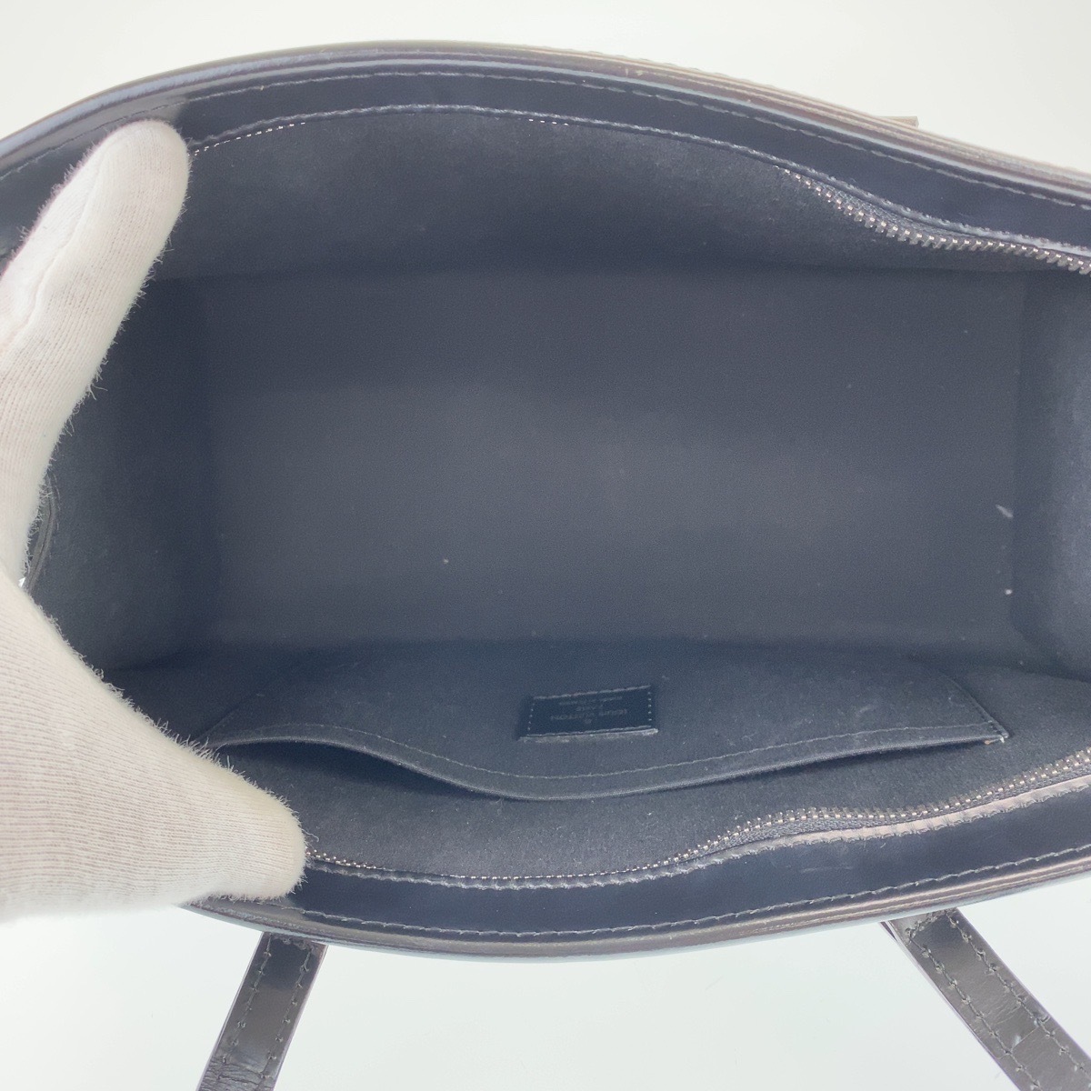 LOUIS VUITTON ルイヴィトン エピ マドレーヌ PM ブラック ノワール