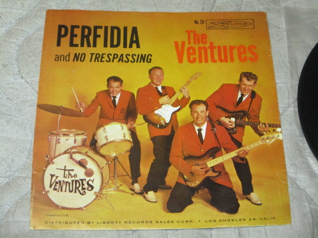 VENTURES ベンチャーズ PERFIDIA パーフィディア c/w NO TRESPASSING 米 EP PS付き ドン・ウィルソン ボブ・ボーグル ノーキー・エドワーズ_画像1