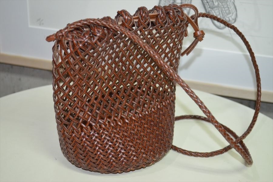 byureBEAURE knitting leather shoulder bag bag D0943