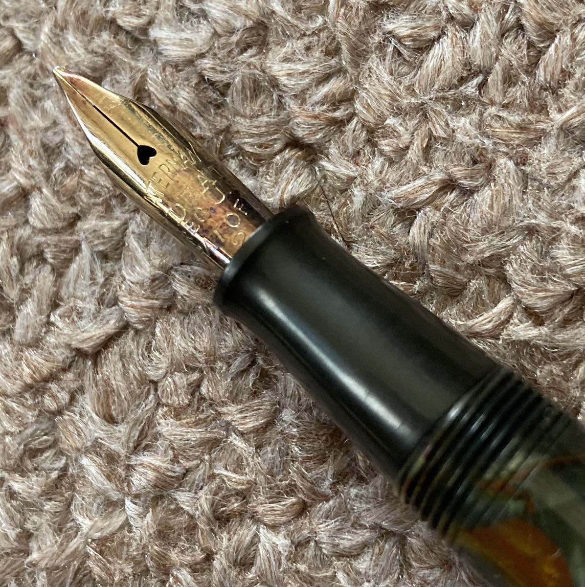 グリーンマーブルカラー!箱付き稀少品 ウォーターマン グリーンマーブルカラー!箱付き稀少品 ウォーターマン