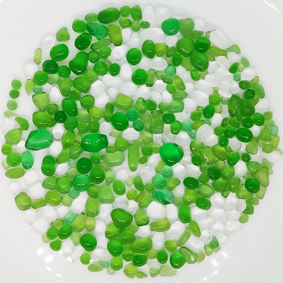 シーグラス レアカラー 小粒 約 50グラム グリーン