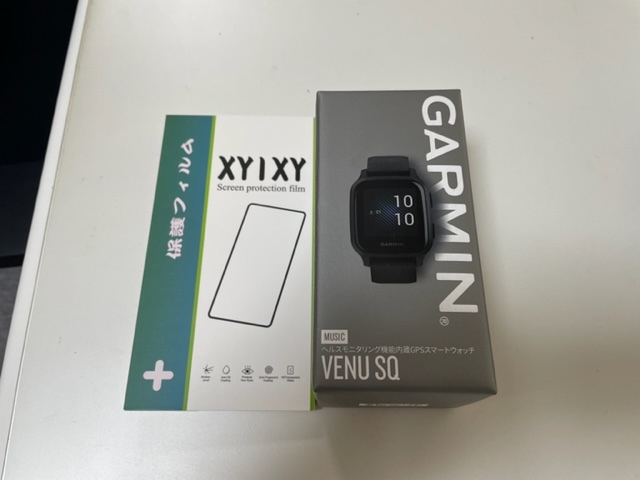 送料無料 Garmin ガーミン VENU SQ MUSIC 美品 黒ブラック 保護