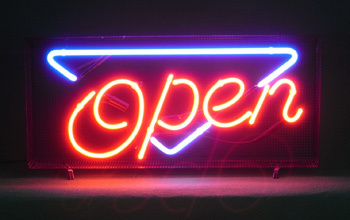 ネオン管 看板 〈OPEN〉デルタ BOX 昭和レトロ ネオン管 看板 〈OPEN〉デルタ BOX 昭和レトロ