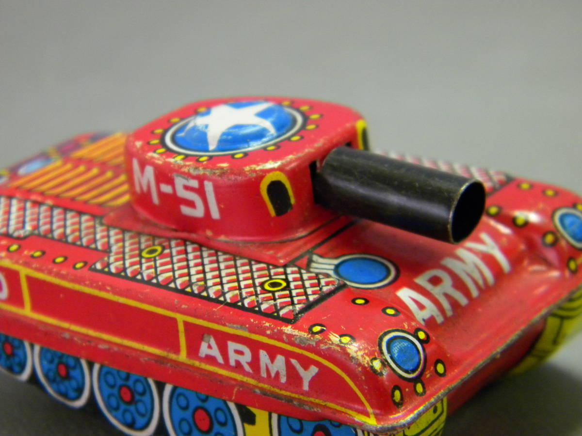 当時物 ★★ミニブリキ M-51 アーミータンク 戦車 !! 日本製ブリキ 作動確認 ARMY TANK Tin Toys「定形外/LP可」未使用 デッドストック品_画像2