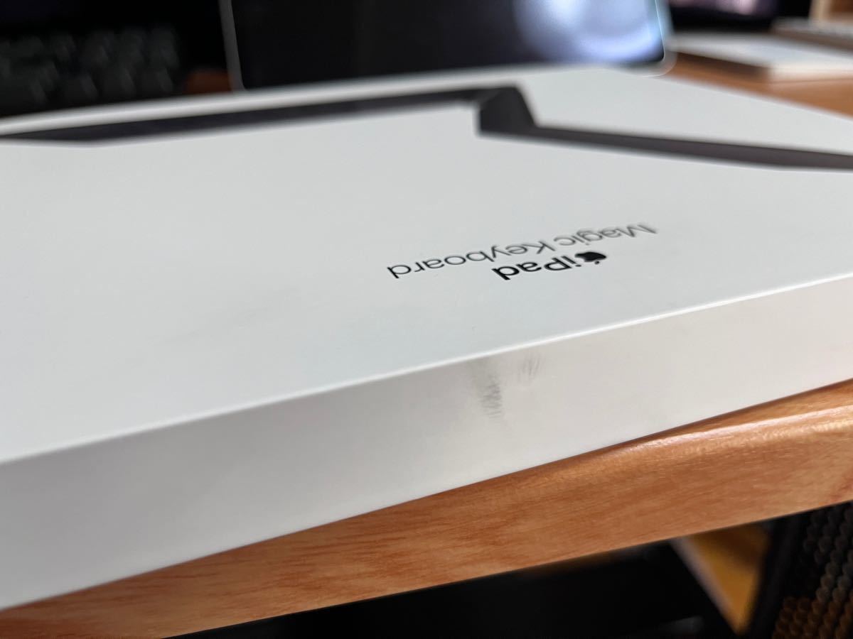 Apple Magic Keyboard (12.9インチ iPad Pro 第5世代) (JIS) MJQK3J/A