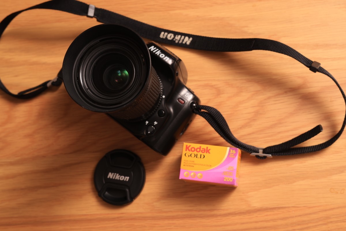 フィルム電池付 Nikon F50 フィルムカメラ レンズセット Nikon 一眼