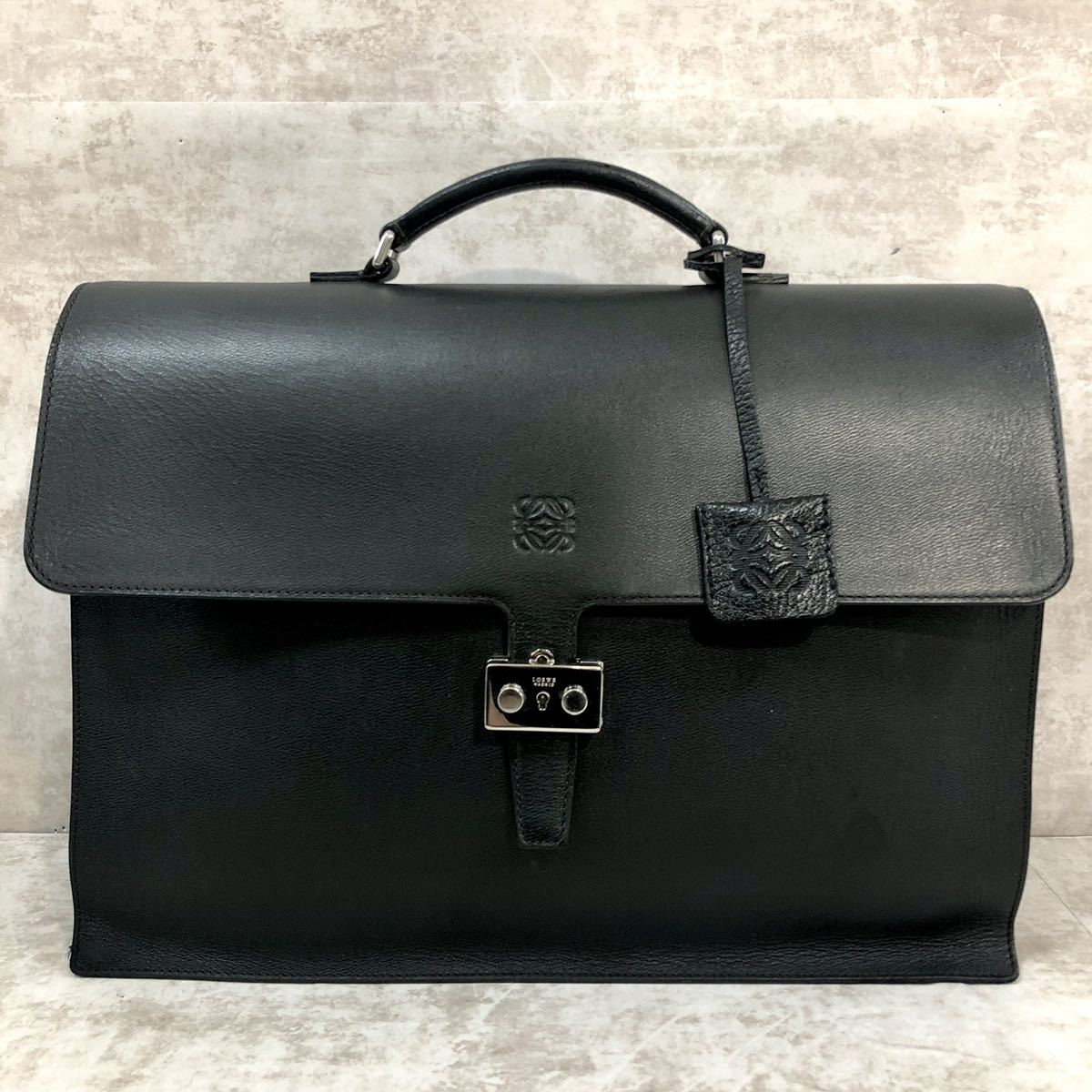 超ポイントアップ祭 ◇美品◇ アナグラム LOEWE 美品✨ロエベ LOEWE